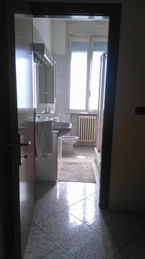 Stazione Centrale 2 Bolonya Dış mekan fotoğraf